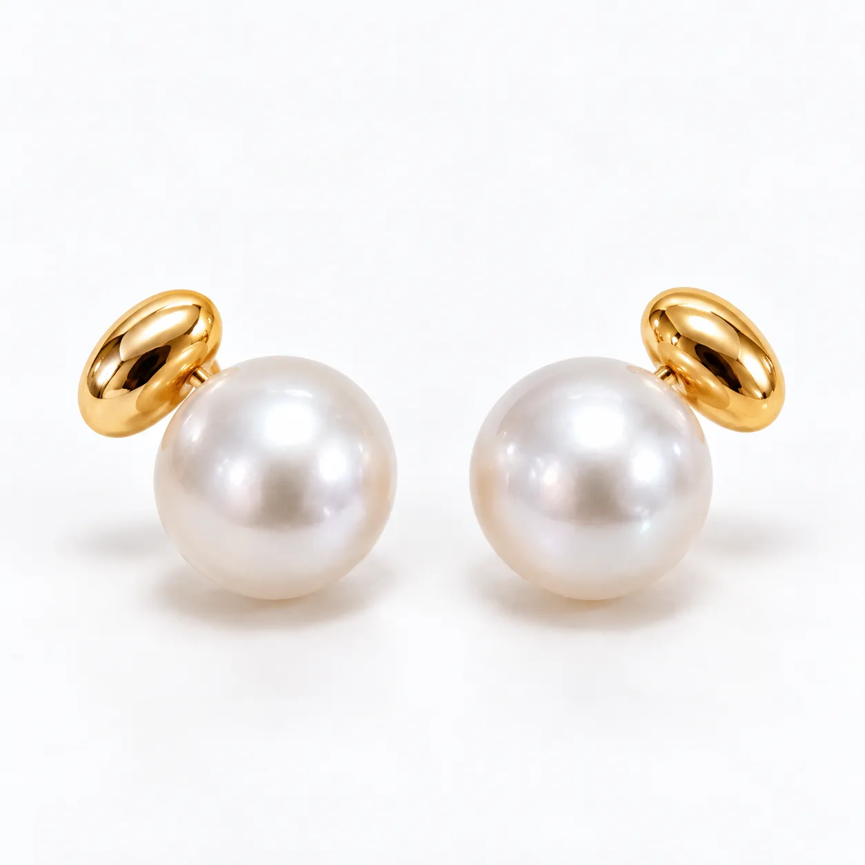 JEJU Gold Pearl Stud Earrings